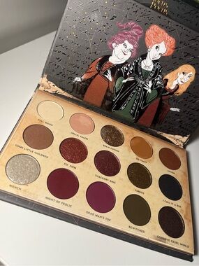 Colourpop Hocus Pocus “Gather Round Sisters” Eyeshadow Palette